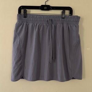 Beyond Yoga Light Gray Skirt size XL
